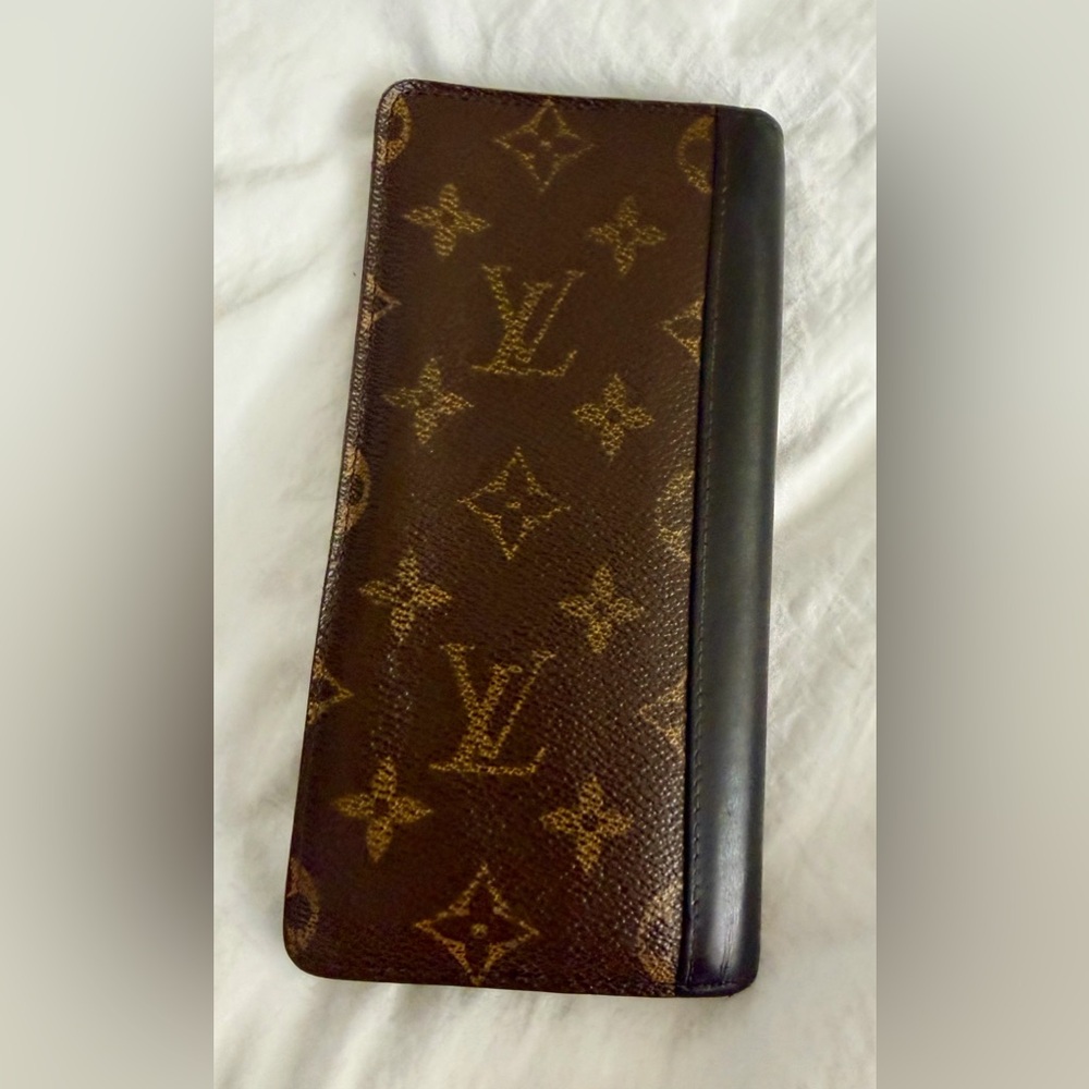 👑✅PRICE FIRM✅ AUTHENTIC Louis Vuitton Macassar Wallet - Picture 6 of 17